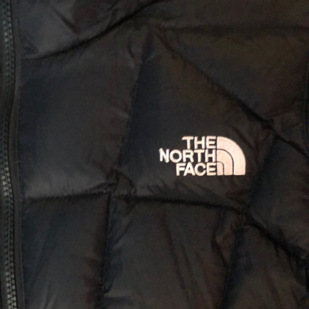 North face jacket - Picture 2 of 4